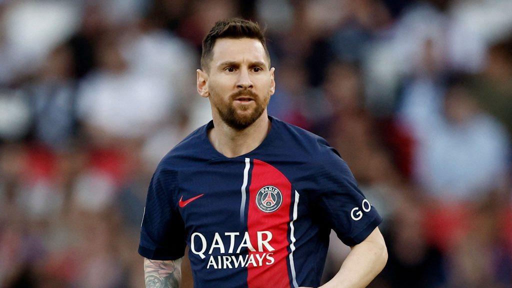 Với nỗ lực không ngừng nghỉ Lionel Messi dành vị trí đầu BXH cầu thủ xuất sắc nhất thế giới hiện nay